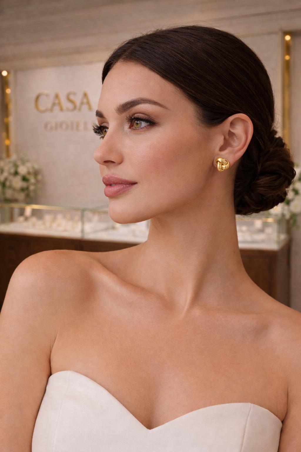 Nodo Raffinato Studs | 10K Solid Gold Knot Stud Earrings | Casa Maria Gioielli
