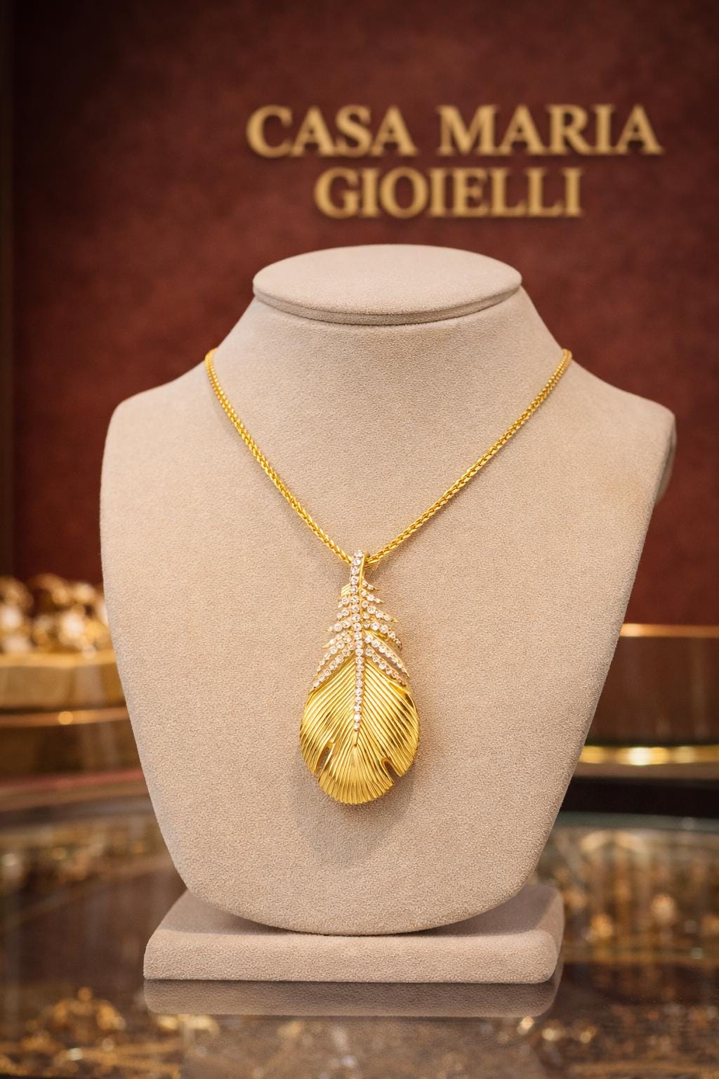 Piuma Aurea Necklace Pendant | 24K Hollow Yellow Gold AU9999 | Lab Grown Diamonds | Casa Gioielli