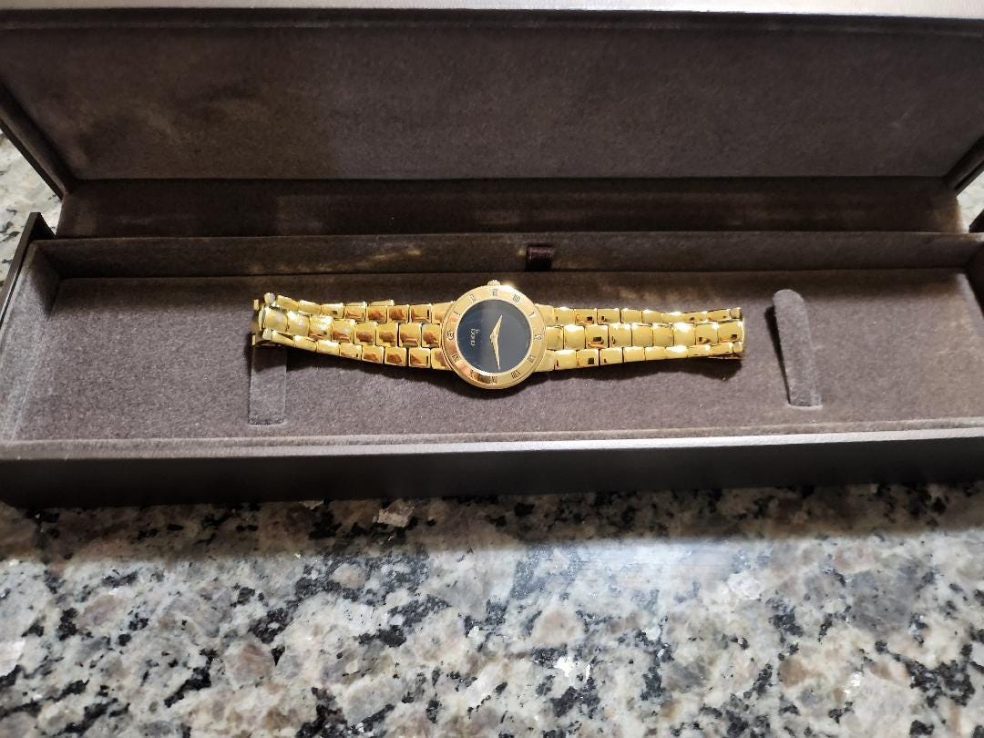 Vintage Gucci 3300 18k Gold Plated Authentic with seal inside. "Pulp Fiction Edition.