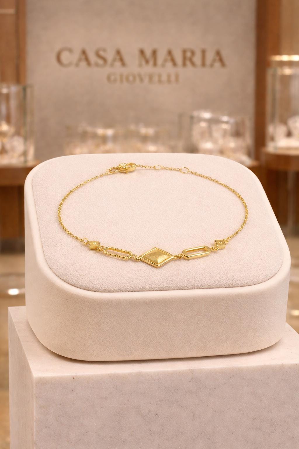 Parure “Senza Tempo | 24K Gold Hollow-Carved | Glossy Matte Contrast | Casa Maria Gioielli